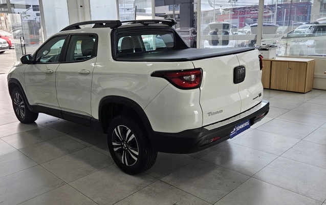 imagem-https://www.socarrao.com.br/sc-vehicle-images-prod/4280360/1791215700916-MDMyZGI1ODQtNWIyNy00MWVjLWIzMTAtMTg2NDM1NGY1ZTYzLmpwZWc.jpeg