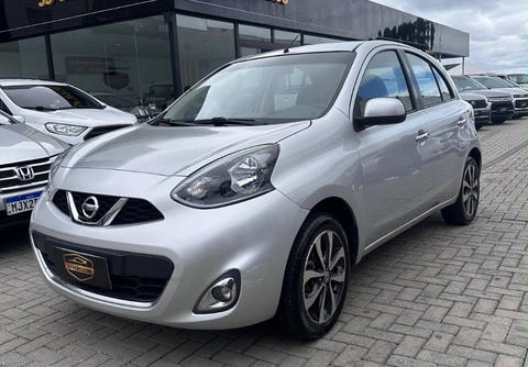 Nissan MARCH 2015 Prata — foto 1 de 3