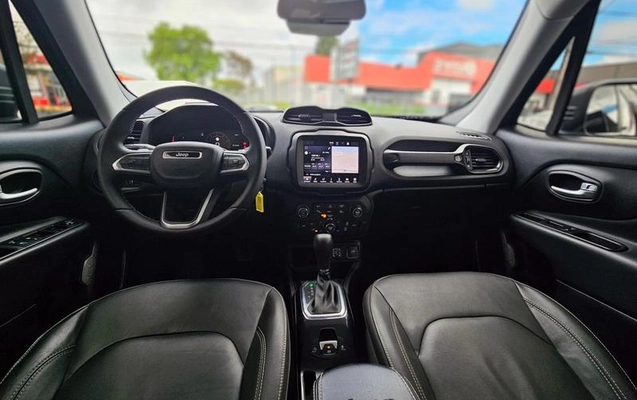 imagem-https://www.socarrao.com.br/sc-vehicle-images-prod/4280387/1791462440900-8523660_16_B_2faaa99777.jpeg
