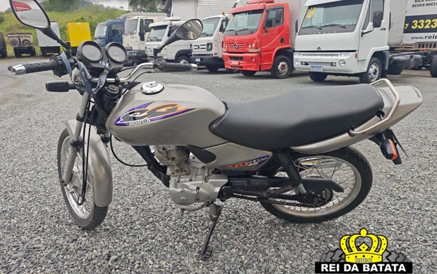 imagem-https://www.socarrao.com.br/sc-vehicle-images-prod/4280393/1791215788612-My0xLmpwZw.jpg
