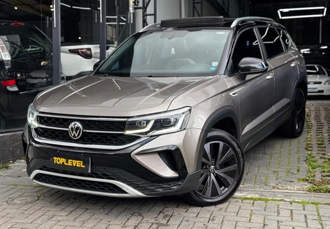 Volkswagen Taos 2022 Bege — foto 1 de 3