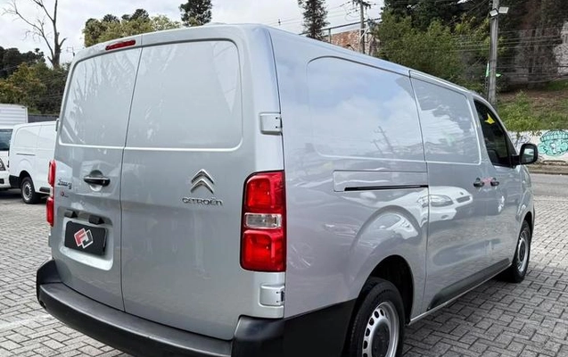 imagem-https://www.socarrao.com.br/sc-vehicle-images-prod/4280497/1791404358303-8543666_3_B_c3cd14dd1a.jpeg