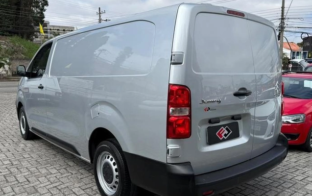 imagem-https://www.socarrao.com.br/sc-vehicle-images-prod/4280497/1791404358305-8543666_7_B_896bd3c112.jpeg