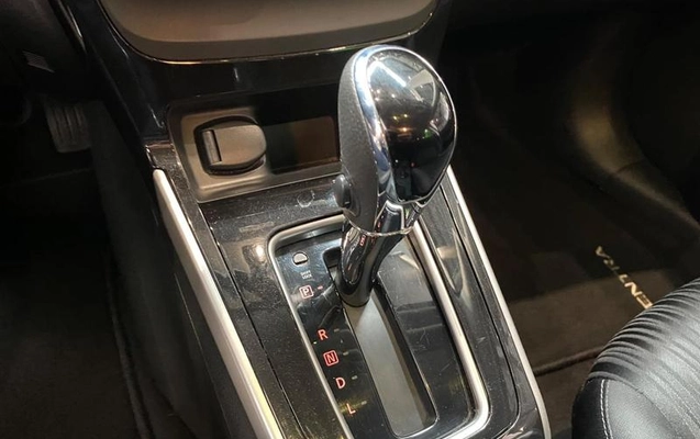 imagem-https://www.socarrao.com.br/sc-vehicle-images-prod/4280557/1791218765176-8542724_12_B_2f46c5bdcc.jpeg