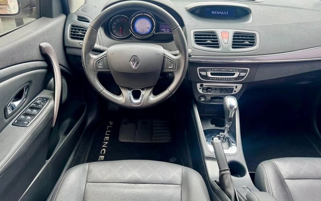 imagem-https://www.socarrao.com.br/sc-vehicle-images-prod/4280596/1791298761883-8543760_15_B_74a36f5b00.jpeg