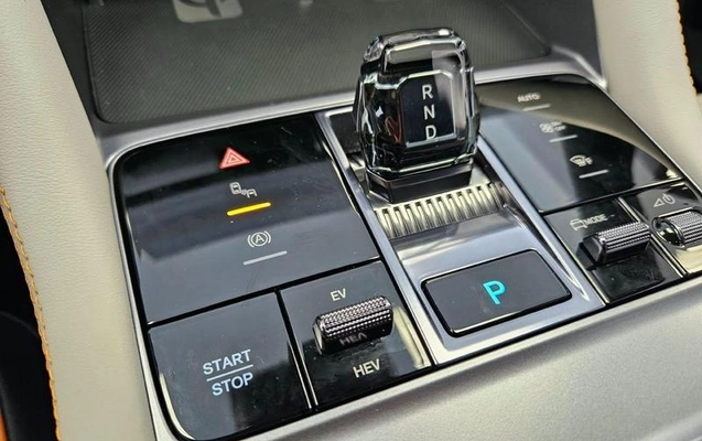 imagem-https://www.socarrao.com.br/sc-vehicle-images-prod/4280628/1791220380726-8543774_6_B_051acf1c44.jpeg
