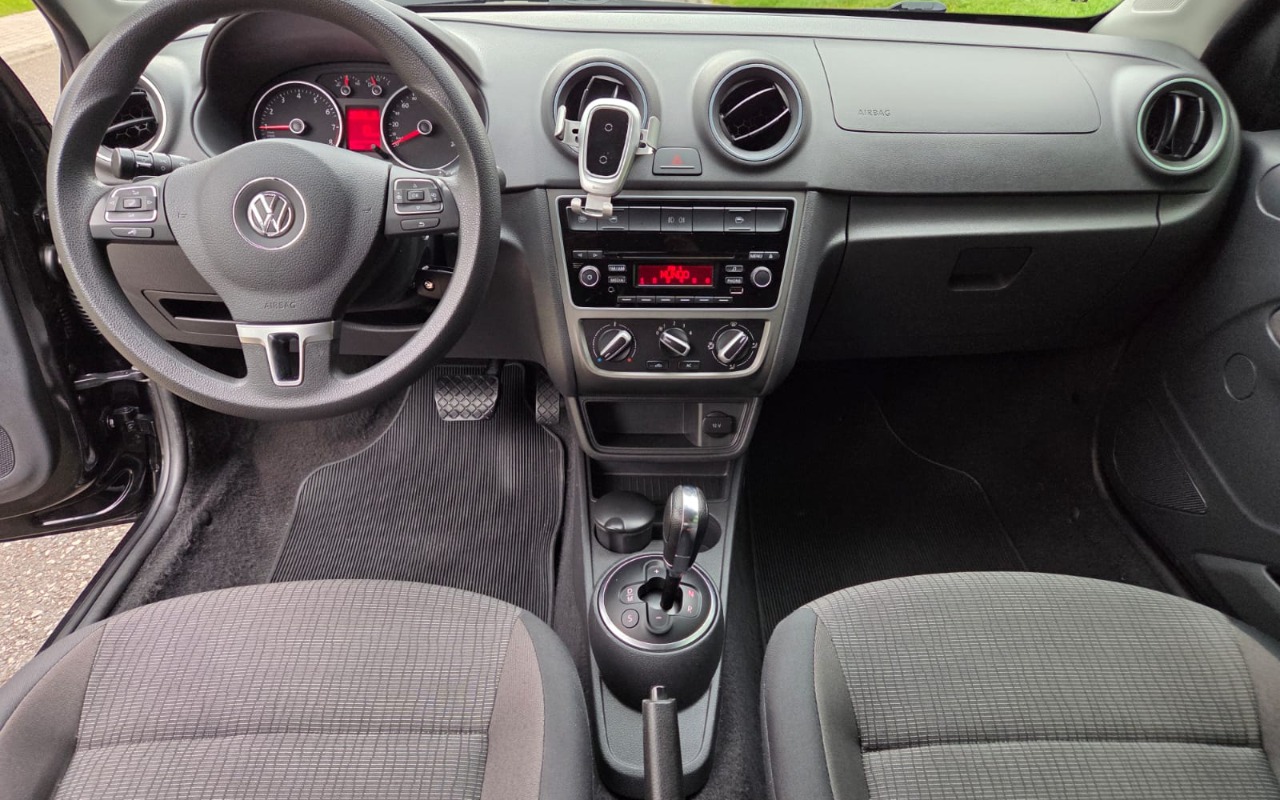 imagem-https://www.socarrao.com.br/sc-vehicle-images-prod/4280890/1791219231474-R29sICgxOCkuanBlZw.jpeg