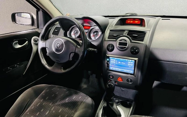 imagem-https://www.socarrao.com.br/sc-vehicle-images-prod/4280946/1791464807807-8495994_9_B_c2a354e8c6.jpeg