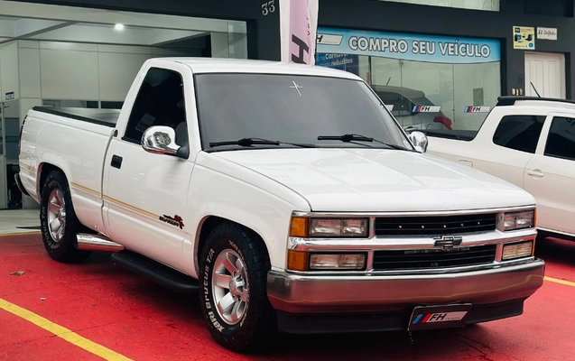 imagem-https://www.socarrao.com.br/sc-vehicle-images-prod/4281004/1791394881376-gb-776dcca.jpeg