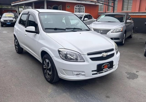 Chevrolet Celta 2015 Branco — foto 1 de 3