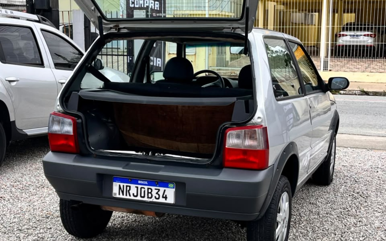 imagem-https://www.socarrao.com.br/sc-vehicle-images-prod/4281133/1791219436994-V2hhdHNBcHAgSW1hZ2UgMjAyNi0xMC0wNSBhdCAwOS41NC4zNS5qcGVn.jpeg