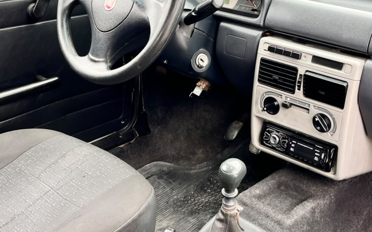 imagem-https://www.socarrao.com.br/sc-vehicle-images-prod/4281133/1791219437293-V2hhdHNBcHAgSW1hZ2UgMjAyNi0xMC0wNSBhdCAwOS41NC4zNiAoMSkuanBlZw.jpeg