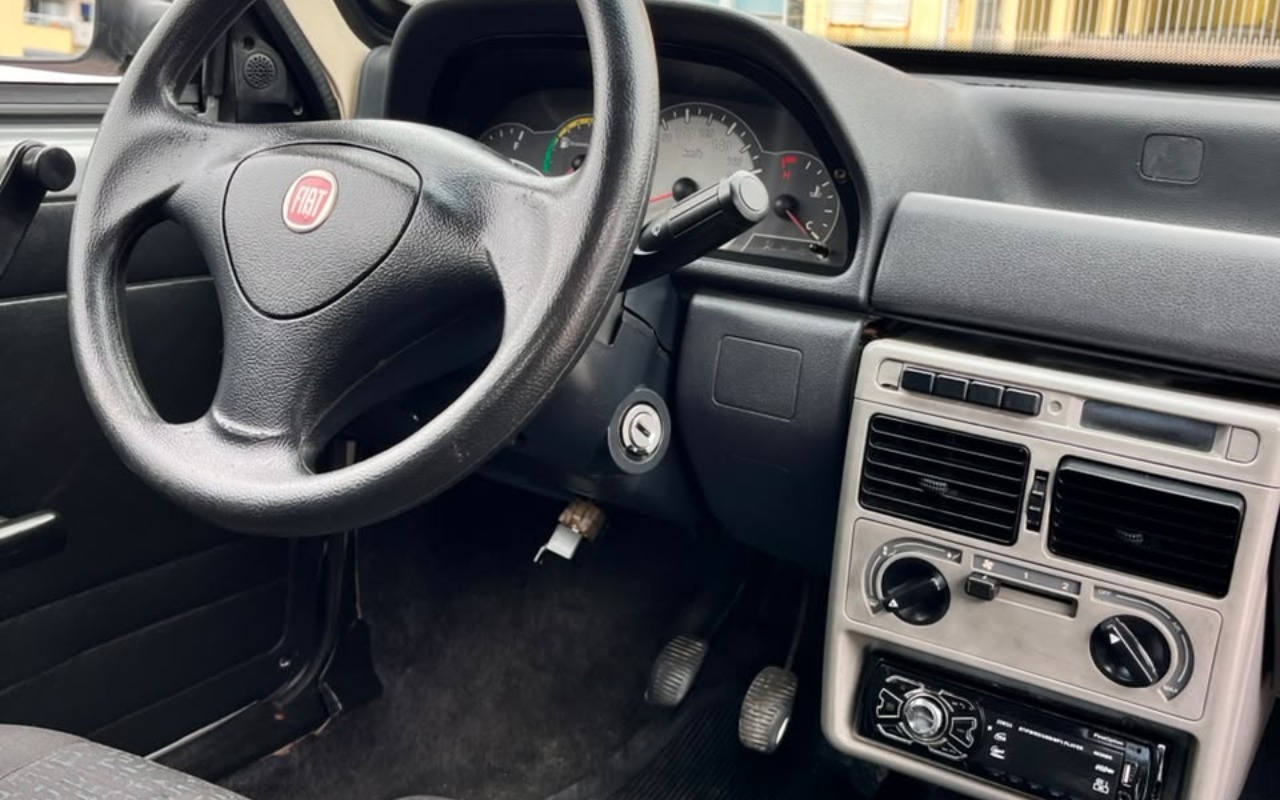 imagem-https://www.socarrao.com.br/sc-vehicle-images-prod/4281133/1791219437659-V2hhdHNBcHAgSW1hZ2UgMjAyNi0xMC0wNSBhdCAwOS41NC4zNyAoMSkuanBlZw.jpeg