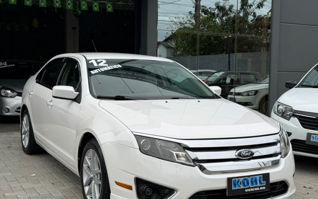 Ford Fusion 2012 Branco — foto 1 de 3
