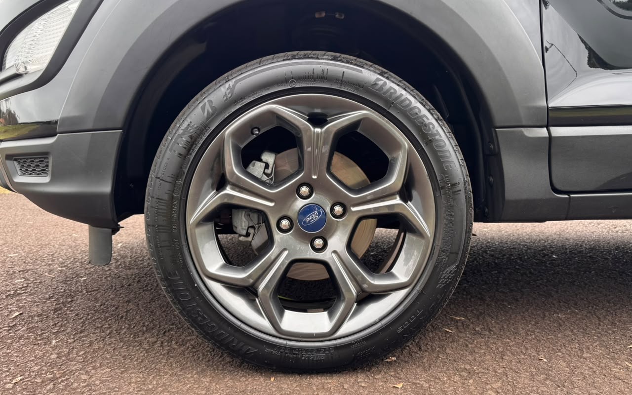 imagem-https://www.socarrao.com.br/sc-vehicle-images-prod/4281204/1791220154449-V2hhdHNBcHAgSW1hZ2UgMjAyNi0xMC0wNSBhdCAxMy4wMS4wNyAoMSkuanBlZw.jpeg