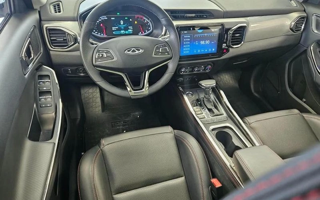 imagem-https://www.socarrao.com.br/sc-vehicle-images-prod/4281235/1791220385505-8534393_9_B_125baeb401.jpeg