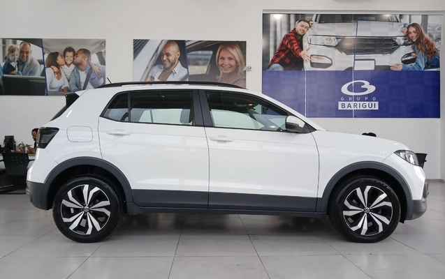 imagem-https://www.socarrao.com.br/sc-vehicle-images-prod/4281251/1791235980314-YWU3YjA0ZGItNTI2Zi00NzRkLWIyYTMtODg5NjMzMGZhNzAyLmpwZWc.jpeg