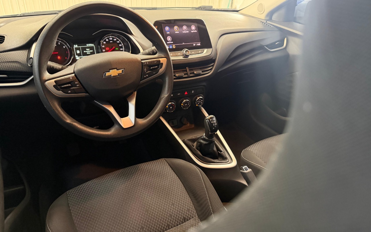 imagem-https://www.socarrao.com.br/sc-vehicle-images-prod/4281269/1791220685332-V2hhdHNBcHAgSW1hZ2UgMjAyNi0xMC0wNSBhdCAxMi4zOS4zOSAoMikuanBlZw.jpeg