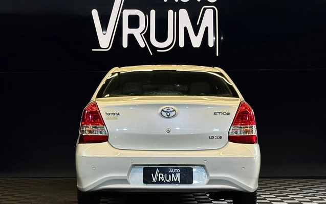 imagem-https://www.socarrao.com.br/sc-vehicle-images-prod/4281340/1791221062431-5_035124.jpg