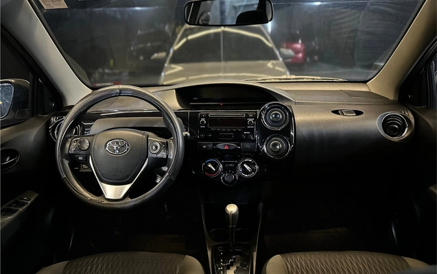 imagem-https://www.socarrao.com.br/sc-vehicle-images-prod/4281340/1791221062435-8_035124.jpg