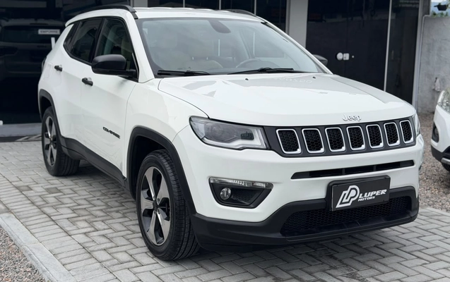 imagem-https://www.socarrao.com.br/sc-vehicle-images-prod/4281347/1791221133422-003_bfb34bdef7deb25a3fe74b9c39640b69.jpg