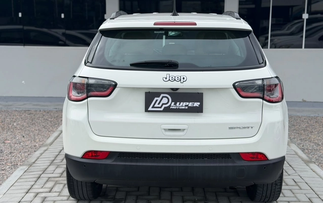 imagem-https://www.socarrao.com.br/sc-vehicle-images-prod/4281347/1791221133425-003_cf7b39c112d98d7020dbbbbb12a0b17f.jpg