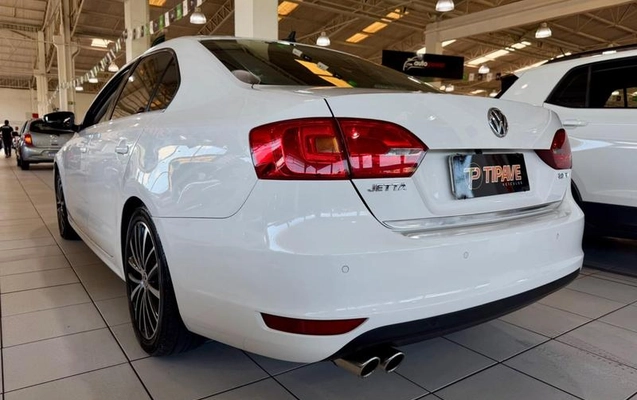 imagem-https://www.socarrao.com.br/sc-vehicle-images-prod/4281361/1791383513830-8401469_3_B_d23e4bcce8.jpeg