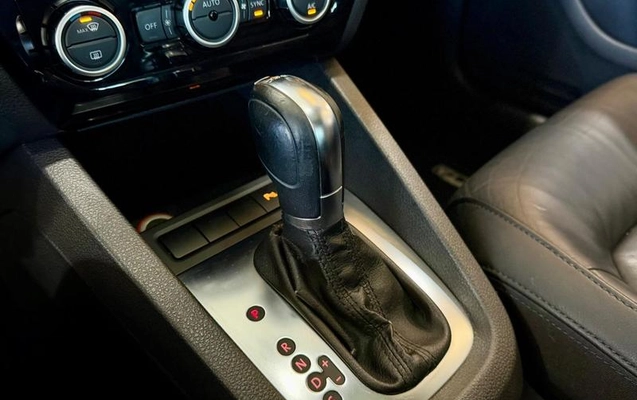 imagem-https://www.socarrao.com.br/sc-vehicle-images-prod/4281361/1791383513833-8401469_15_B_b6a221facc.jpeg