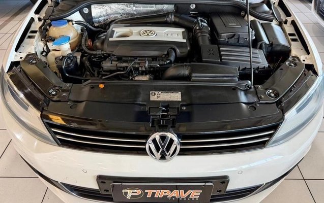 imagem-https://www.socarrao.com.br/sc-vehicle-images-prod/4281361/1791383513834-8401469_18_B_955aeee1ed.jpeg