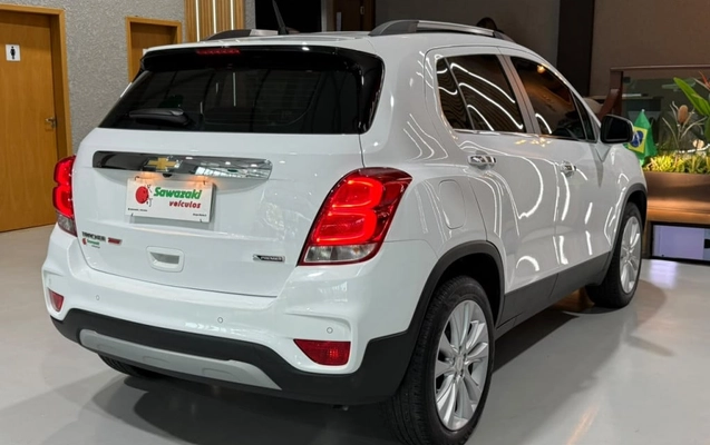 imagem-https://www.socarrao.com.br/sc-vehicle-images-prod/4281481/1791221873118-vehicle_image_1791221791_e9d2ffe8571ff93cf7c6618e7caff987.jpeg