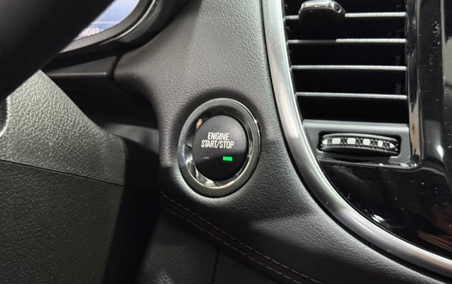 imagem-https://www.socarrao.com.br/sc-vehicle-images-prod/4281481/1791221873137-vehicle_image_1791221818_df0c45d155100eb4110e25b498d8125d.jpeg