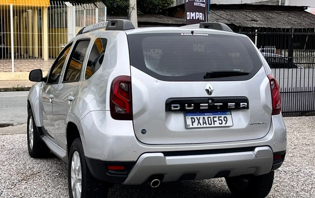 imagem-https://www.socarrao.com.br/sc-vehicle-images-prod/4281482/1791221886177-V2hhdHNBcHAgSW1hZ2UgMjAyNi0xMC0wNSBhdCAxNC4xNy41MC5qcGVn.jpeg