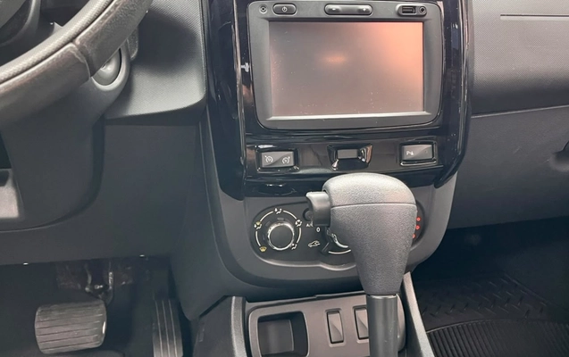 imagem-https://www.socarrao.com.br/sc-vehicle-images-prod/4281482/1791221887281-V2hhdHNBcHAgSW1hZ2UgMjAyNi0xMC0wNSBhdCAxNC4xNy41Ny5qcGVn.jpeg
