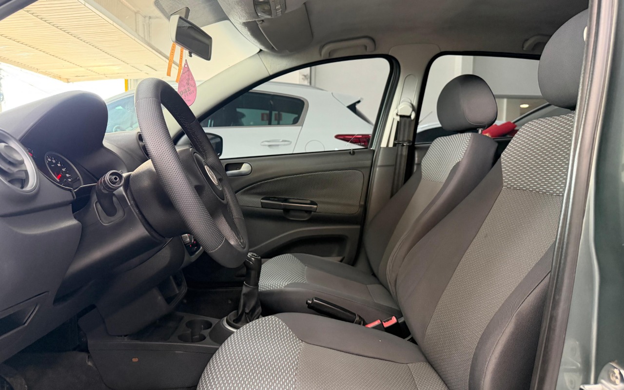 imagem-https://www.socarrao.com.br/sc-vehicle-images-prod/4281486/1791221953066-V2hhdHNBcHAgSW1hZ2UgMjAyNi0xMC0wNSBhdCAxNC4yOC40MSAoMikuanBlZw.jpeg