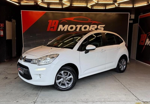 Citroën C3 2013 Branco — foto 1 de 3