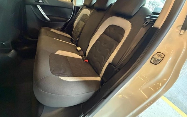 imagem-https://www.socarrao.com.br/sc-vehicle-images-prod/4281496/1791223482638-8537468_16_B_f852b3c376.jpeg