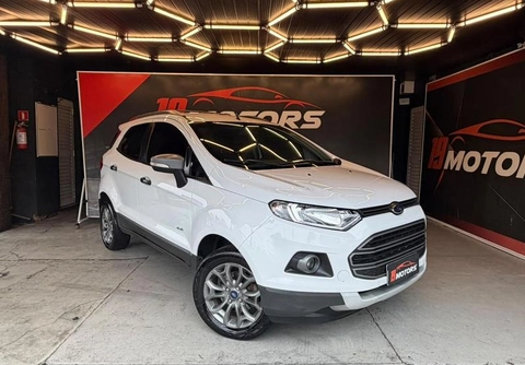 Ford EcoSport 2017 Branco — foto 1 de 3