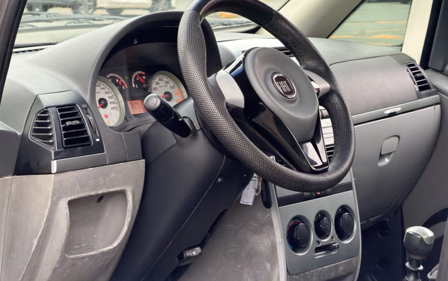 imagem-https://www.socarrao.com.br/sc-vehicle-images-prod/4281511/1791222344456-003_93fd00678deffef8b82f730e9a4f8fcb.jpg