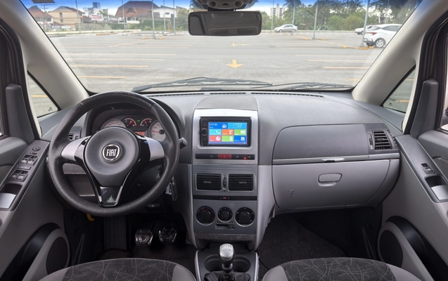 imagem-https://www.socarrao.com.br/sc-vehicle-images-prod/4281511/1791222344459-003_a9654a66f866336fcf81bc93117bedac.jpg