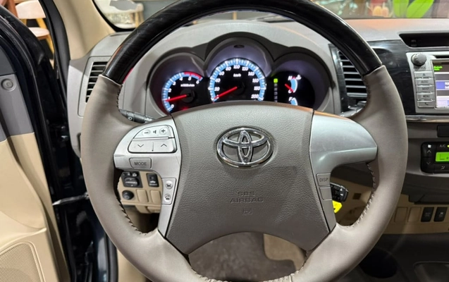 imagem-https://www.socarrao.com.br/sc-vehicle-images-prod/4281515/1791222364736-vehicle_image_1791222309_09ee4b24320ab383bffc1665a1fee593.jpeg