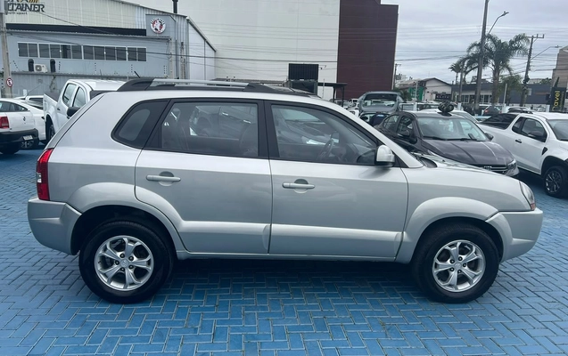 imagem-https://www.socarrao.com.br/sc-vehicle-images-prod/4281532/1791314808397-e3d685806eb1491b99f698b2af1bf66d_1791219511293.jpg