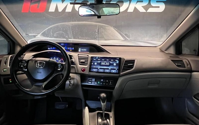 imagem-https://www.socarrao.com.br/sc-vehicle-images-prod/4281542/1791223503103-8509049_6_B_fc4c2a3163.jpeg