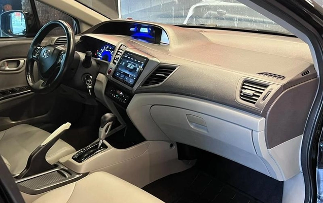imagem-https://www.socarrao.com.br/sc-vehicle-images-prod/4281542/1791223503141-8509049_10_B_4145f16e73.jpeg