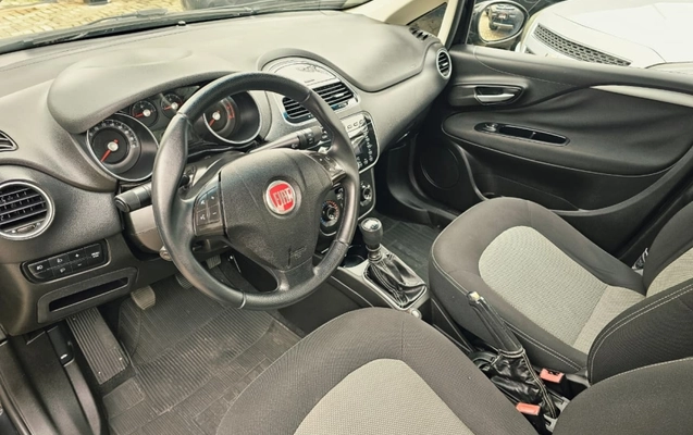 imagem-https://www.socarrao.com.br/sc-vehicle-images-prod/4281575/1791222595657-UsFIAvgZhELvSHayOOJcsVwqnjlHrAA6.jpg