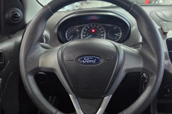 imagem-https://www.socarrao.com.br/sc-vehicle-images-prod/4281582/1791222610582-8499132_7_B_da3a1b70e3.jpeg