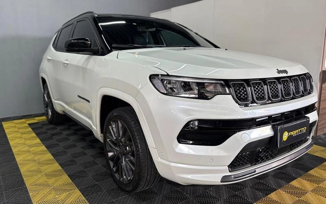imagem-https://www.socarrao.com.br/sc-vehicle-images-prod/4281584/1791390906016-8512848_0_B_eeec62b68f.jpeg