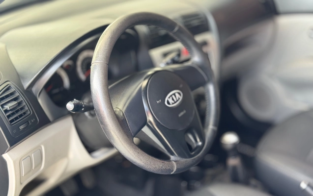 imagem-https://www.socarrao.com.br/sc-vehicle-images-prod/4281591/1791222644143-875c559fb98b49918526df95244675d2_1787590931676.jpg
