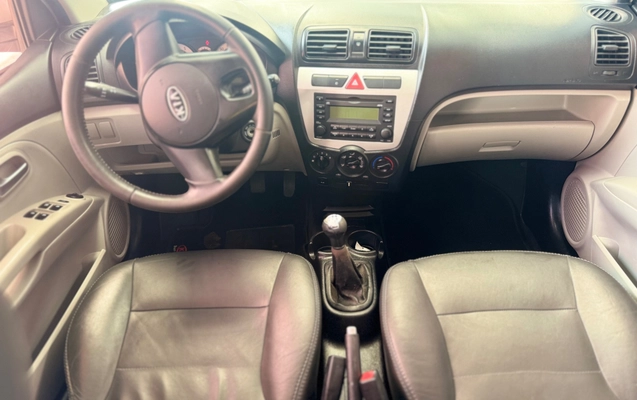 imagem-https://www.socarrao.com.br/sc-vehicle-images-prod/4281591/1791222644147-dbb8a8c7854e40a2abbd4d6d87de1d0a_1787590931696.jpg