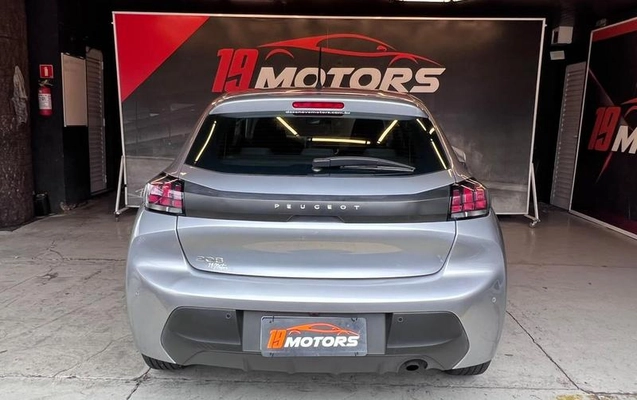 imagem-https://www.socarrao.com.br/sc-vehicle-images-prod/4281594/1791222648188-8494384_16_B_38b2bdcf07.jpeg