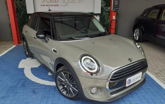 imagem-https://www.socarrao.com.br/sc-vehicle-images-prod/4281609/1791232859920-8540983_0_B_5f0a1ff34b.jpeg